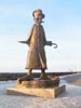 Monument: Anton Pavlovich Chekhov in Tomsk, through a drunken man, who lays in a gutter and who never read Kashtanka.